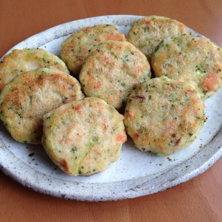 離乳食♪鮭と豆腐のハンバーグ